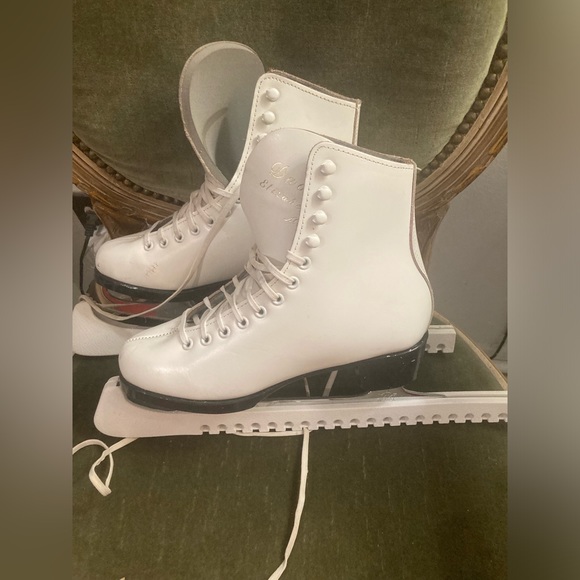Ice skates - Picture 4 of 5